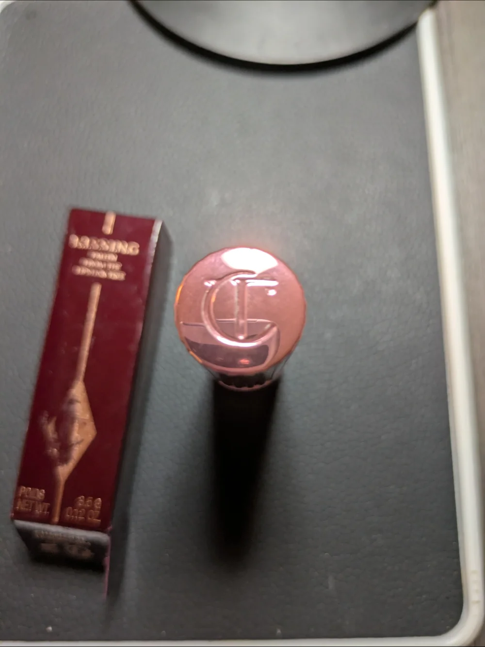 Charlotte Tilbury K.I.S.S.N.G. 90s Pink Lipstick